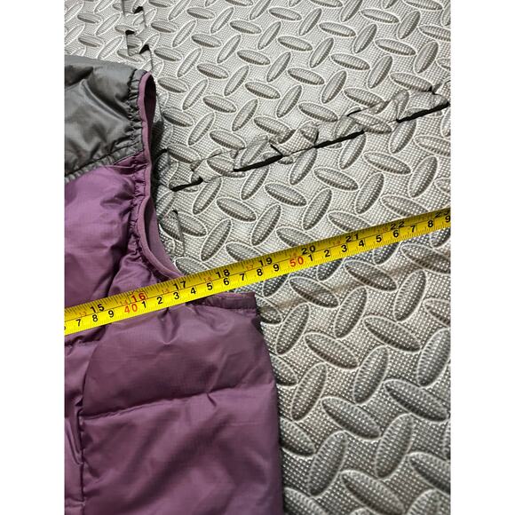 OUTDOOR RESEARCH DOWN PUFFY VEST Women's S Transcendent Down 2 Tone Purple Gray - Picture 5 of 9